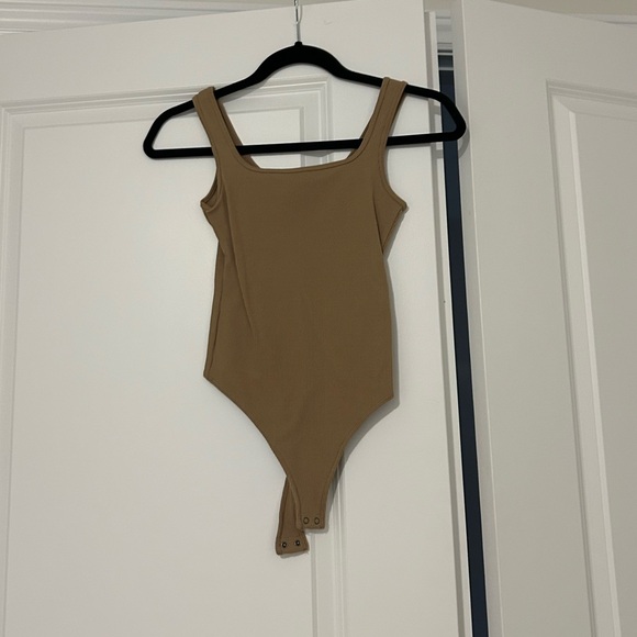 Abercombie bodysuit - Picture 1 of 2